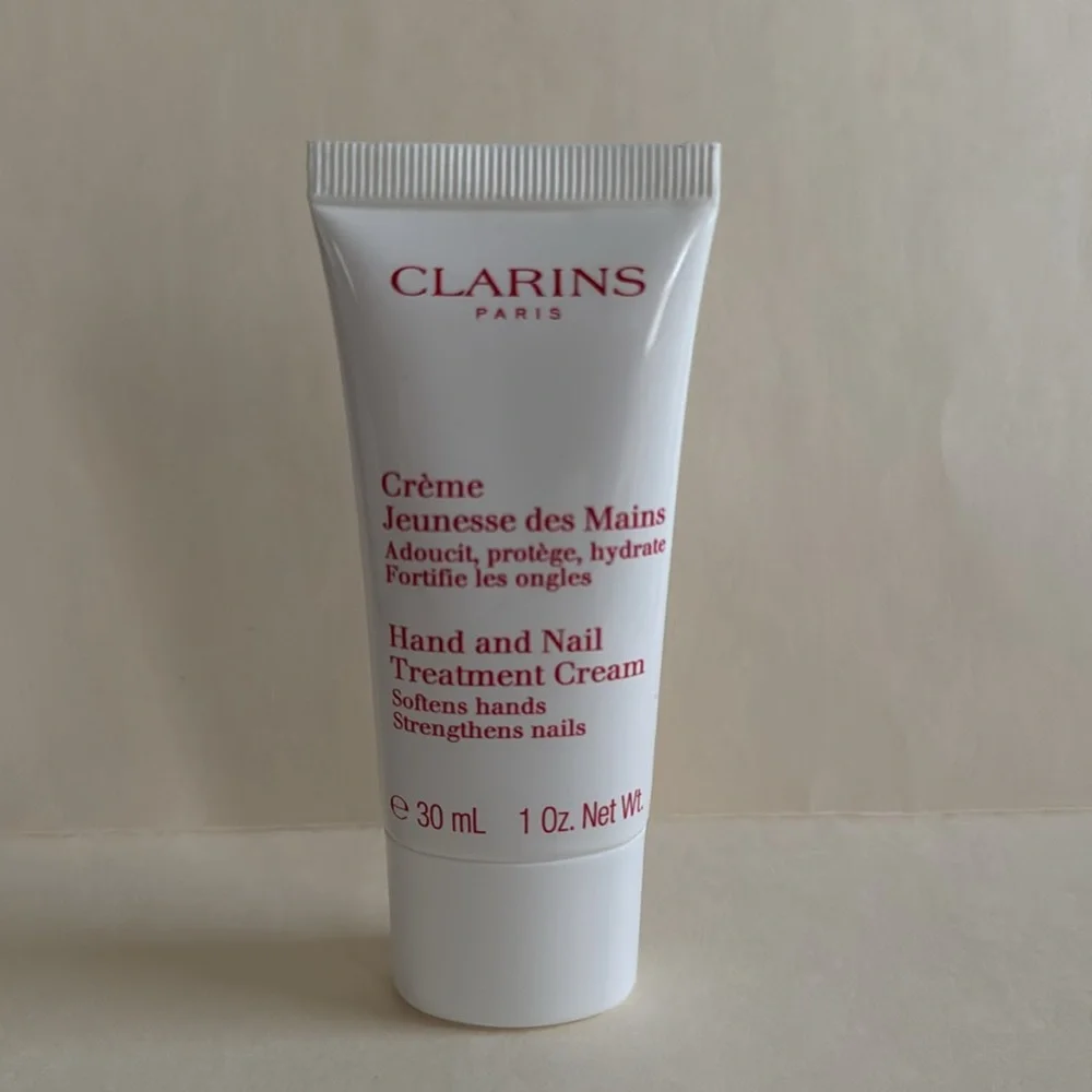 CLARINS Hand and Nail Treatment Cream 1oz Sealed NIP